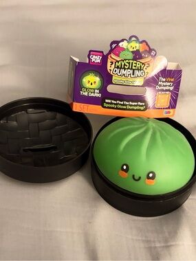 RMS Dumpling Spooky Glow Edition